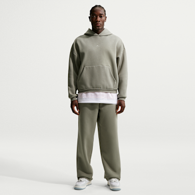Nike Standard Issue Men's Therma-FIT Brushed Open-Hem Basketball